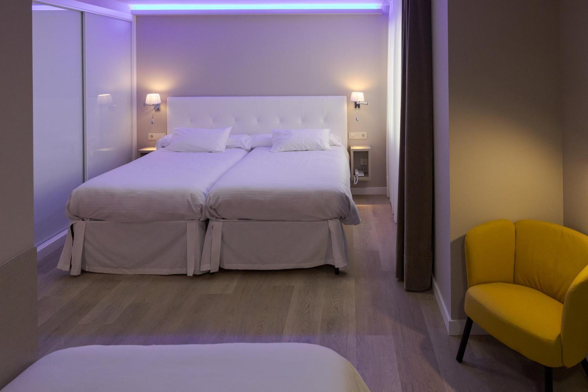 Hotel Jucamar Cangas do Morrazo Exterior photo