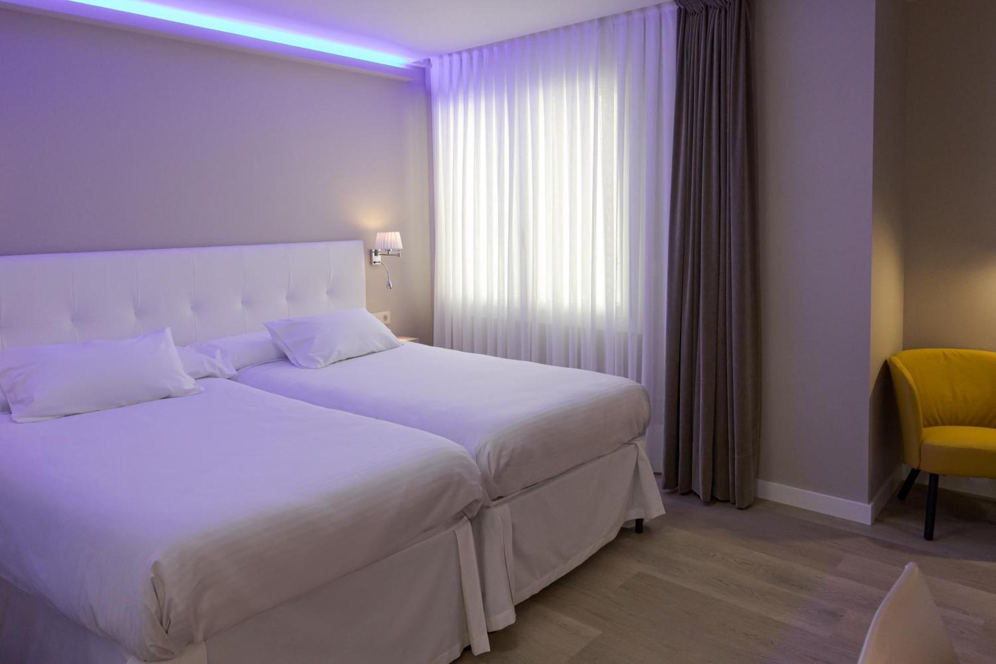 Hotel Jucamar Cangas do Morrazo Exterior photo