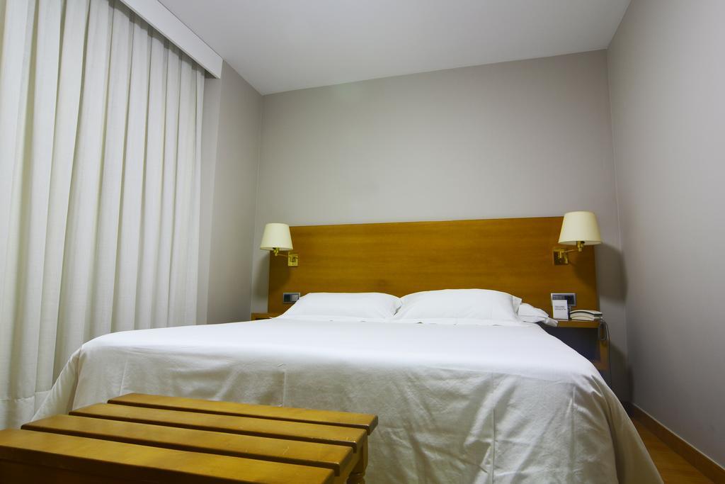 Hotel Jucamar Cangas do Morrazo Exterior photo